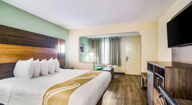 Люкс Quality Inn & Suites Lake City