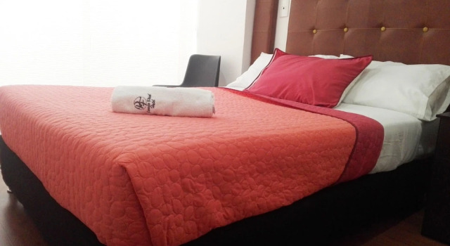 Hotel Paraiso Ferial, Забронировать Отель Teusaquillo Богота, рядом с CORFERIAS Bogota Convention Center