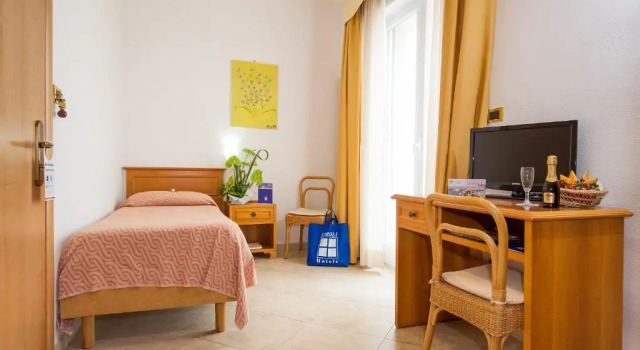 Одноместный номер Standard Joli Park Hotel - Caroli Hotels