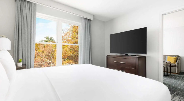 Люкс Homewood Suites by Hilton Manchester/Airport