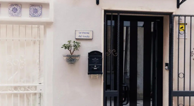 Le Stanze Del Vicolo, Book Hotel Hotels in Sicily with Parking, Parking