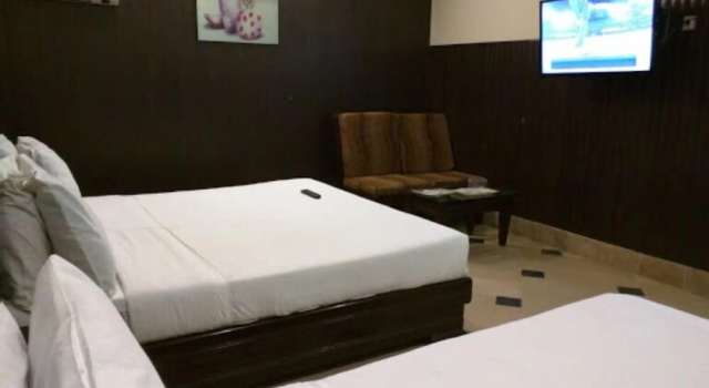 Трёхместный номер Standard Hotel Afandi