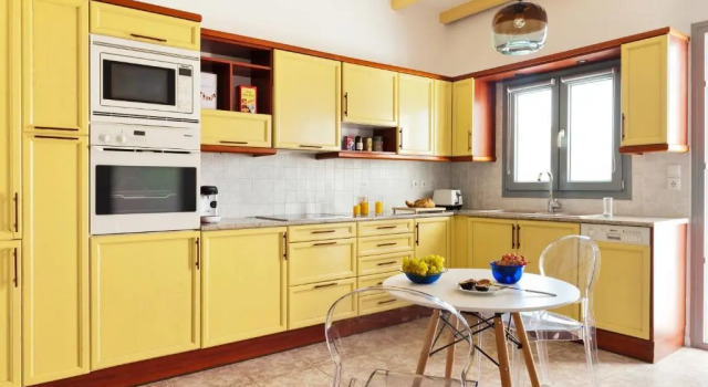 Вилла с 3 комнатами Christou Estate & Villas