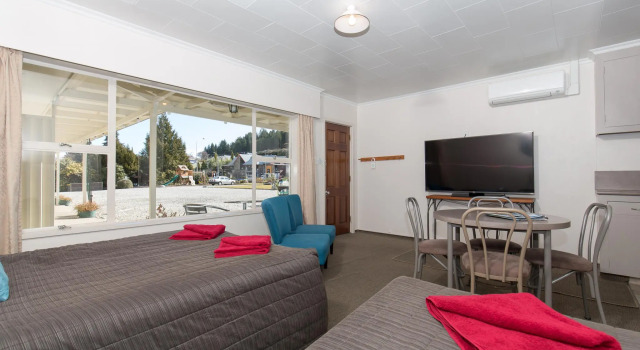 Апартаменты Alpine Motel