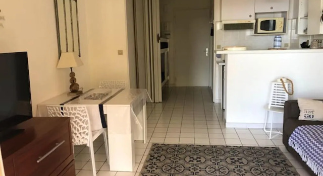 Studio in Collioure, With Wonderful sea View and Furnished Balcony - 2, Rezervovat Hotel Hotely v Vermillion Coast s parkováním, Parkování