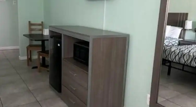 Номер Deluxe Royal Canadian Motel