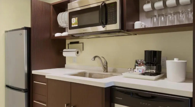 Четырёхместный люкс Home2 Suites By Hilton Youngstown