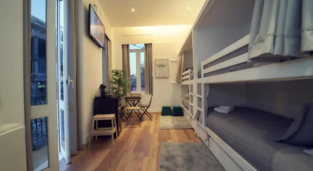 Кровать в общем номере Hostel Matosinhos Suites