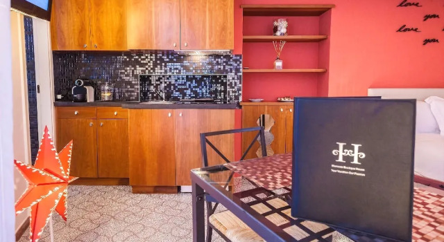 Hemeras Boutique House Lupetta II, Забронировать Бутик-отель Милан Ломбардия, рядом с Colonne di San Lorenzo
