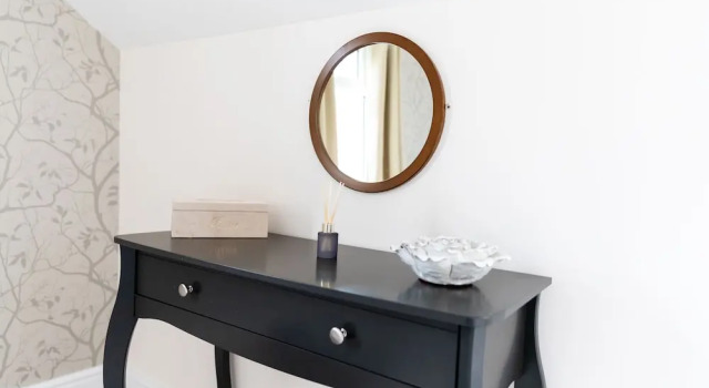 Smart, Modern 2 bed 2 Baths apt on Ryde High St, Varaa Huoneisto Asunnot kohteessa Merseyside, Huoneisto