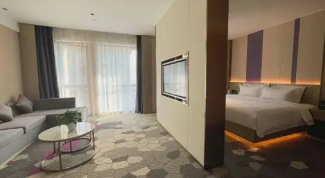 Люкс Business Lavande Hotel (Tianwaitian Golf Shop)
