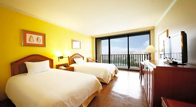 Номер Standard с видом на город Guam Reef Hotel