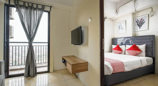 Balkonlu Standart çift kişilik oda Super OYO Capital O 483 Tamansari Panoramic Bandung