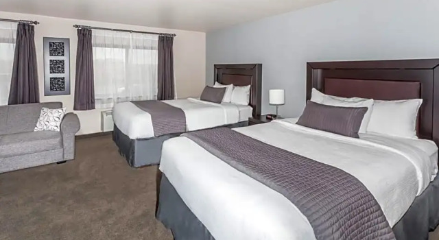 Люкс Deluxe Baymont by Wyndham Glenview