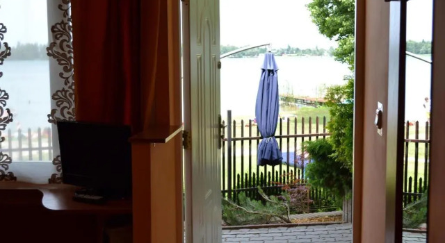 "Vanilla" Pokoje i Apartamenty Nad Brzegiem Jeziora, Réserver Appartement Hôtels à Lubelskie avec parking, Parking