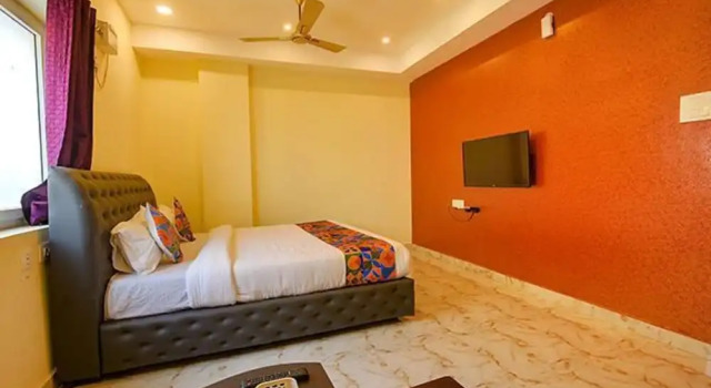 Номер Standard Fabhotel Saravana Executive