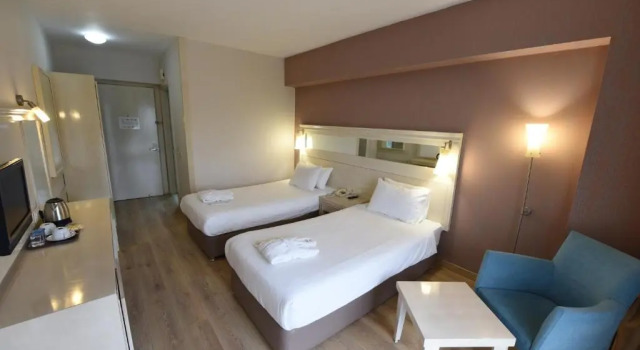 Двухместный номер Standard с видом на сад Tripolis Hotel