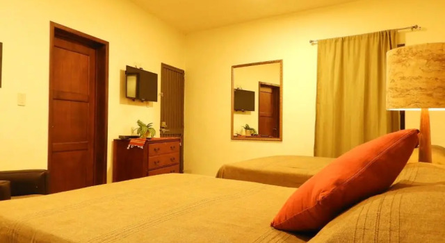 Апартаменты Santa Posada Suites