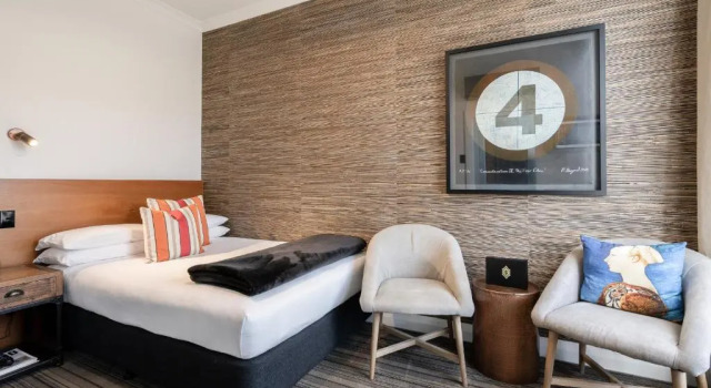 Номер Standard The State Hotel
