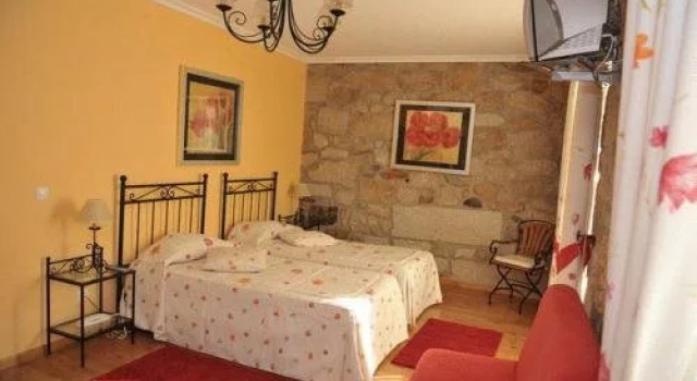 Residencial Bem Estar, Забронировать Отель Шавиш Trás-os-Montes e Alto Douro, рядом с Ponte Romana de Trajano
