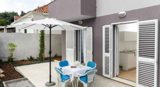 Апартаменты Comfort Apartments Villa Karmen