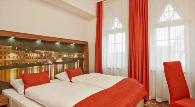Номер Standard H+ Hotel Lübeck