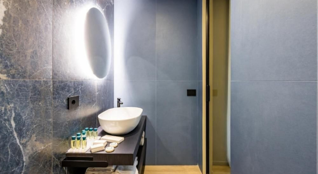 Двухместный номер Deluxe с балконом и с видом на внутренний двор MH SUITES Plebiscito