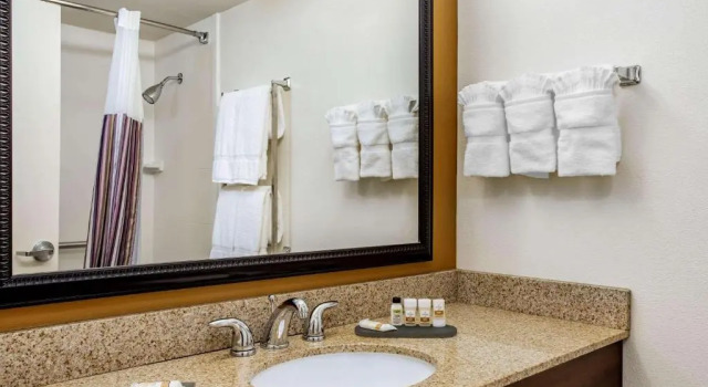Двухместный номер Executive La Quinta by Wyndham Danbury