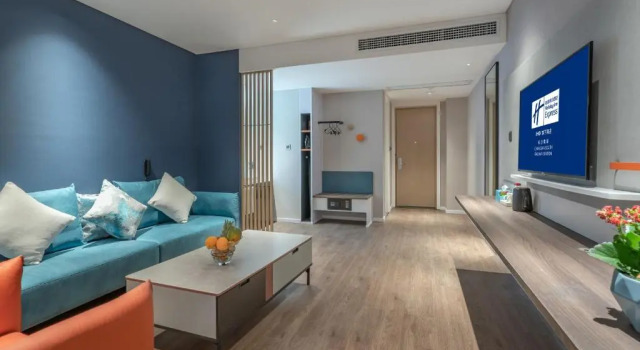 Двухместный люкс Standard Holiday Inn Express Changsha South Railway Station by IHG