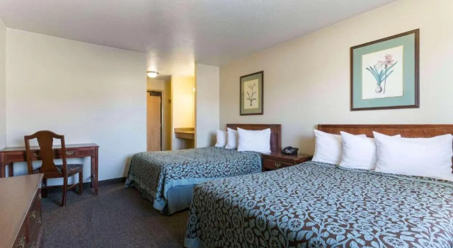 Standard Vierer Zimmer Days Inn by Wyndham Beaver