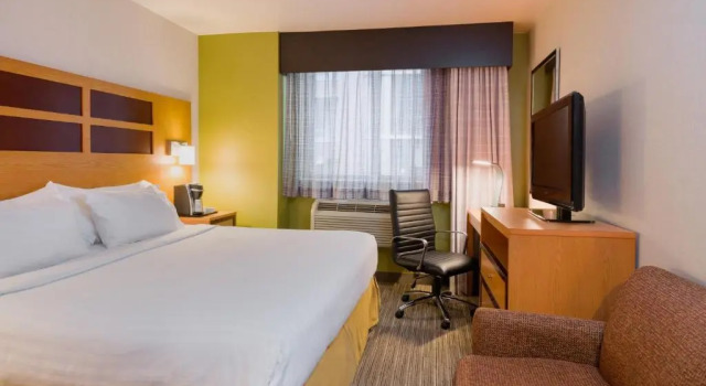 Двухместный номер Standard Holiday Inn Express - Times Square by IHG