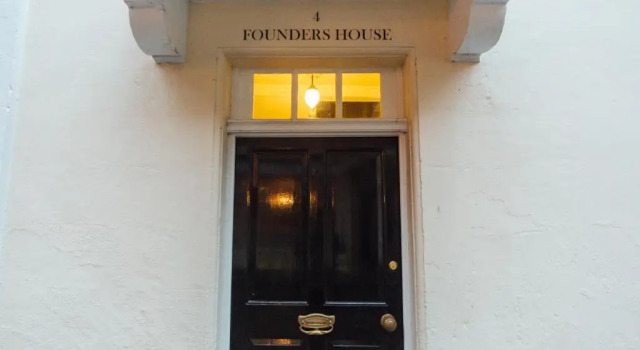 Коттедж Founders House