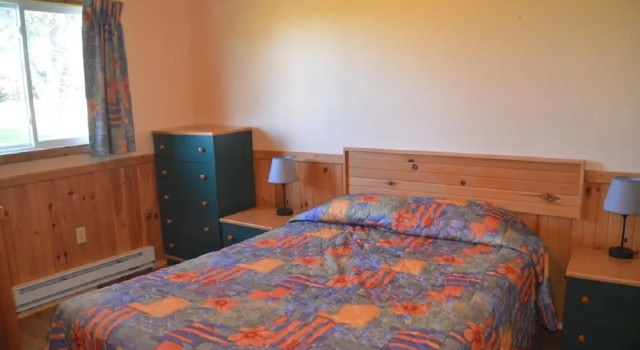 Коттедж с 3 комнатами Sundance Cottages