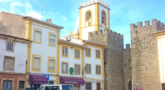 House With one Bedroom in Nisa, With Wonderful Mountain View and Wifi, Buchen Sie Ferienwohnung Nisa Alentejo