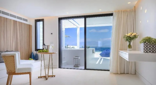 Полулюкс Standard The Island Concept Luxury Boutique Hotel Heated Pool