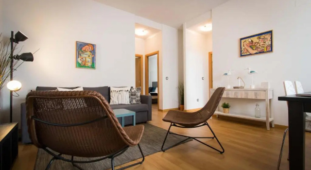 Holidays2malaga Refino Pool And Parking, Забронировать Отель Малага - центр Малага, рядом с Музей Кармен Тиссен