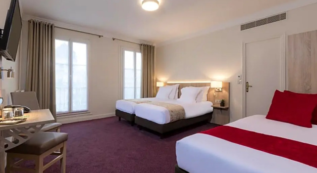 Номер Comfort Hôtel Opera Lafayette