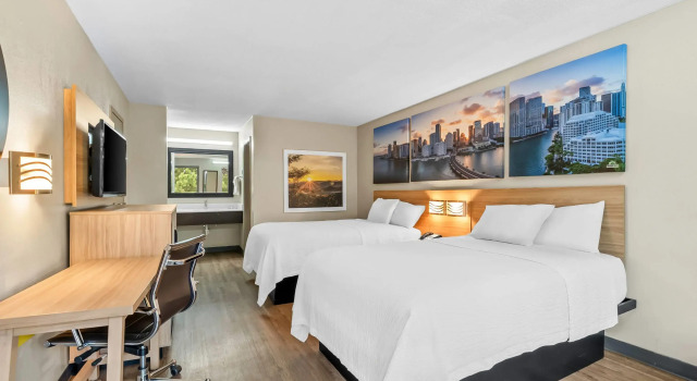 Days Inn by Wyndham Simpsonville, Забронировать Отель Отели Симпсонвилл с завтраком, рядом с Prisma Health Hillcrest Hospital, Завтраки