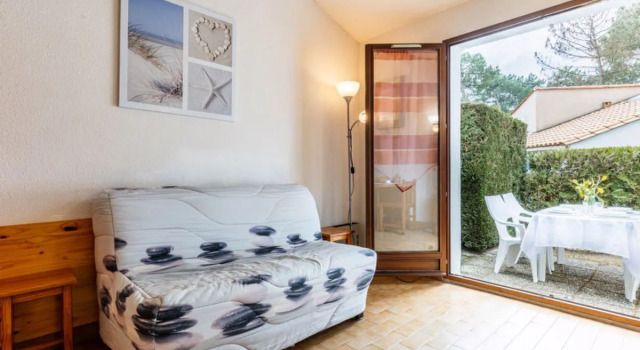 Bois d'Eleis, Rezerwuj Hotel Hotele w Côte de Beauté z basenem, Basen