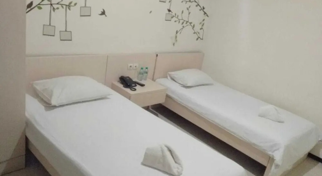 Standard Twin room SWK 95 Hotel