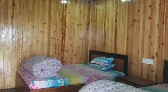 Коттедж Comfort с балконом и с видом на сад Zero Points TheLaure cottage Shreeantu