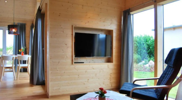 Schwarzes Holzferienhaus mit Sauna -- L I E B L I N G S P L A T Z -- an der Ostsee, Zierow bei Wismar, Strand 500m, alles inklusive, Забронировать Отель Отели Висмара с парковкой, Парковка