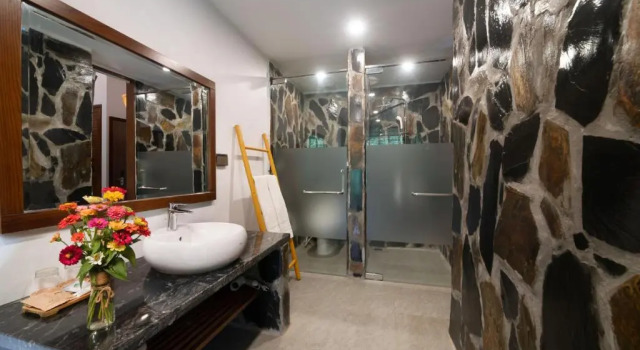Бунгало Luxury с балконом Mai Chau Mountain View Resort