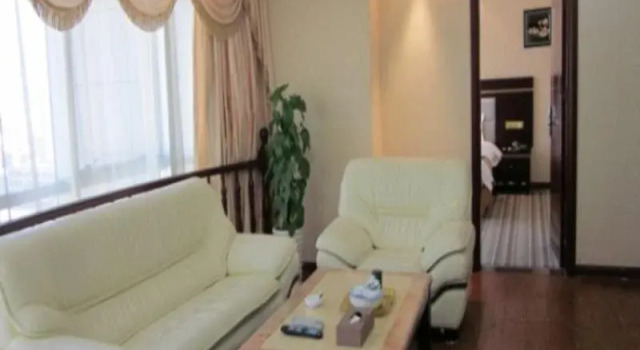 Jinjiang Huaerdun Hotel, Book Hotel Jinjiang Fujian