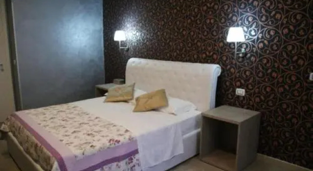 L'Esquilina Holiday House 2, Забронировать Апартаменты/квартира Вокзал Термини , рядом с Вокзал Термини