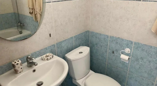 1 bedroom flat 200m from the beach in germasogia tourist area, Boek Hotel Germasogeia 