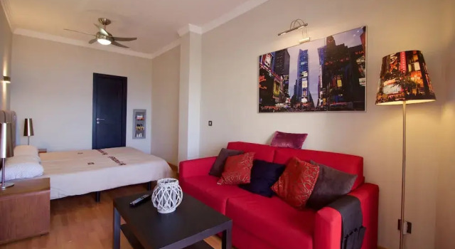 Apartamento con Balcón en La playa de Las canteras Lightbooking, Prenota Appartamento Hotel a Gran Canaria con parcheggio, Parcheggio