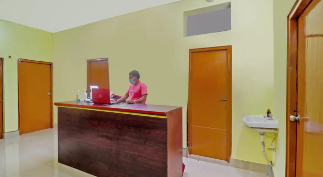 Honey Regency by OYO Rooms