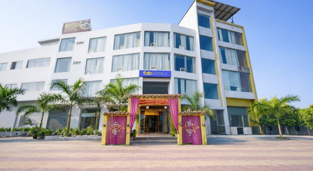 FabHotel Rohil Residency, Забронировать Отель Отели Нью-Дели с завтраком, Завтраки