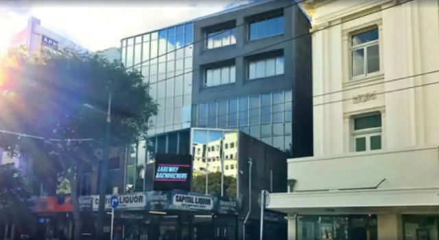 Laneway Backpackers, Забронировать Отель Отели Веллингтона с парковкой, рядом с Wellington High Court, Парковка